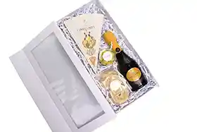 Снимка на подаръчна кутия КРАФТ И СВЕЖЕСТ