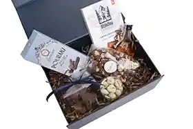 Снимка на подаръчна кутия КОНЯК И ФУРМИ